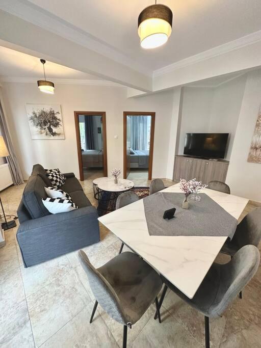 The “Roman Market” Lux Apartment Салоники Экстерьер фото