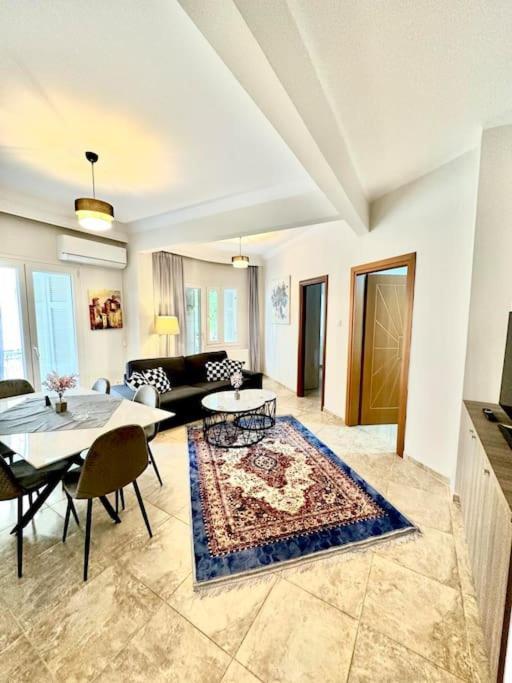 The “Roman Market” Lux Apartment Салоники Экстерьер фото